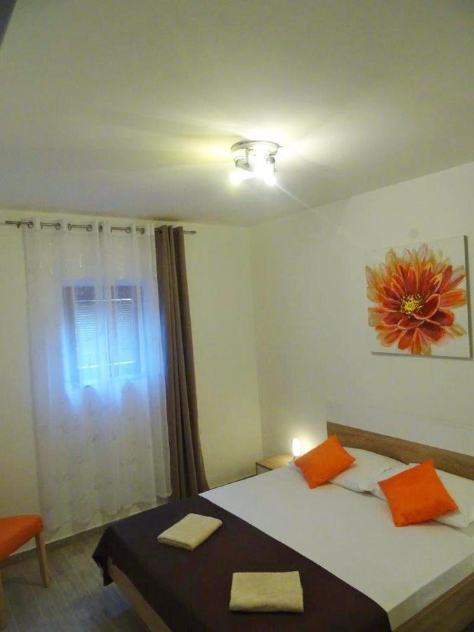 Apartment Biograd Na Moru 860C Bagian luar foto